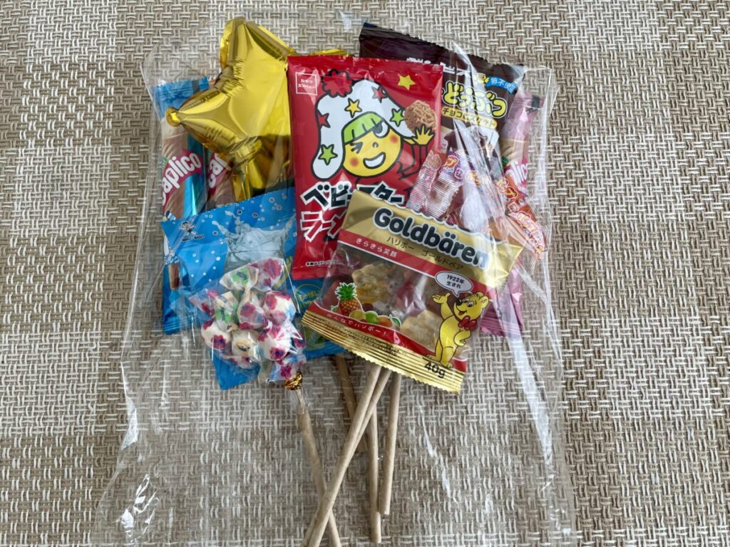 ②お菓子の配置を考える